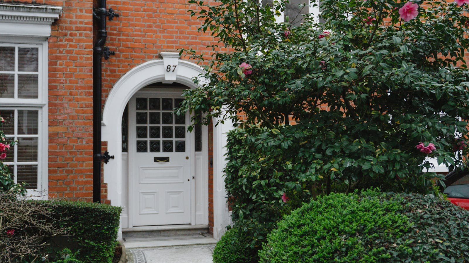 UK brick house facade exterior cleaning service